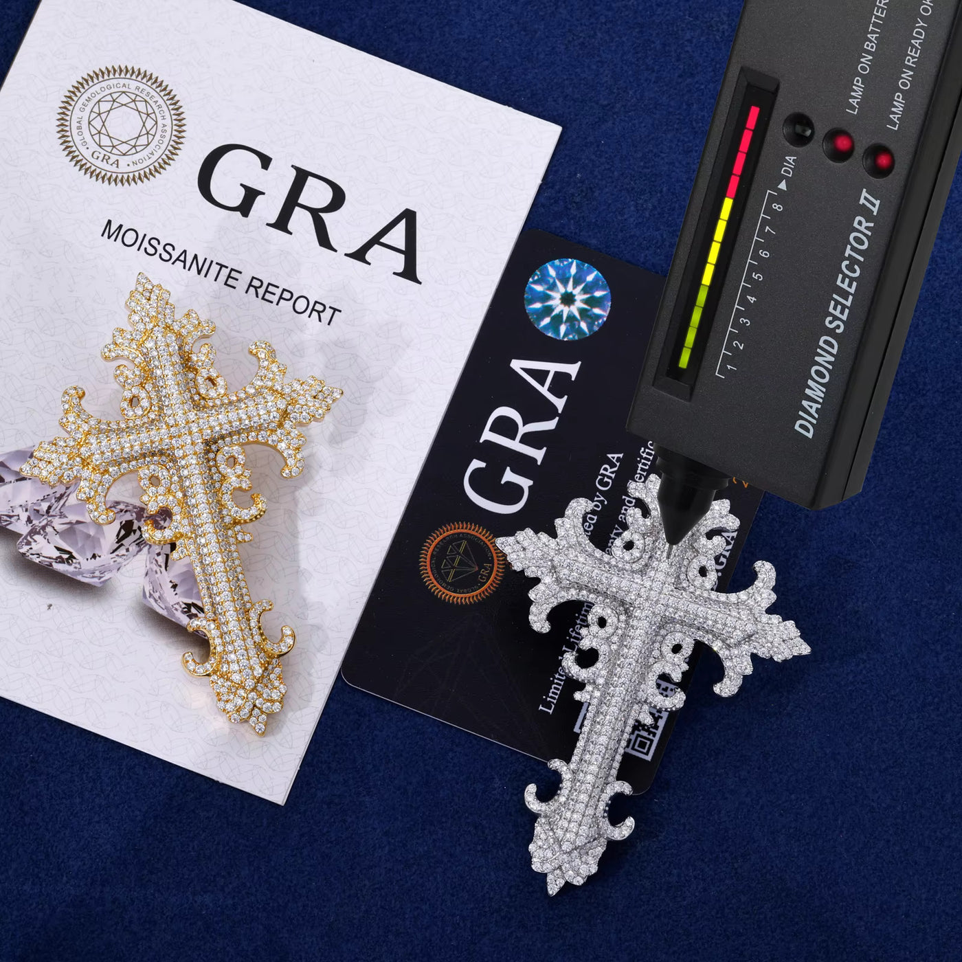 ORNATE VINTAGE CROSS PENDANT - image 6
