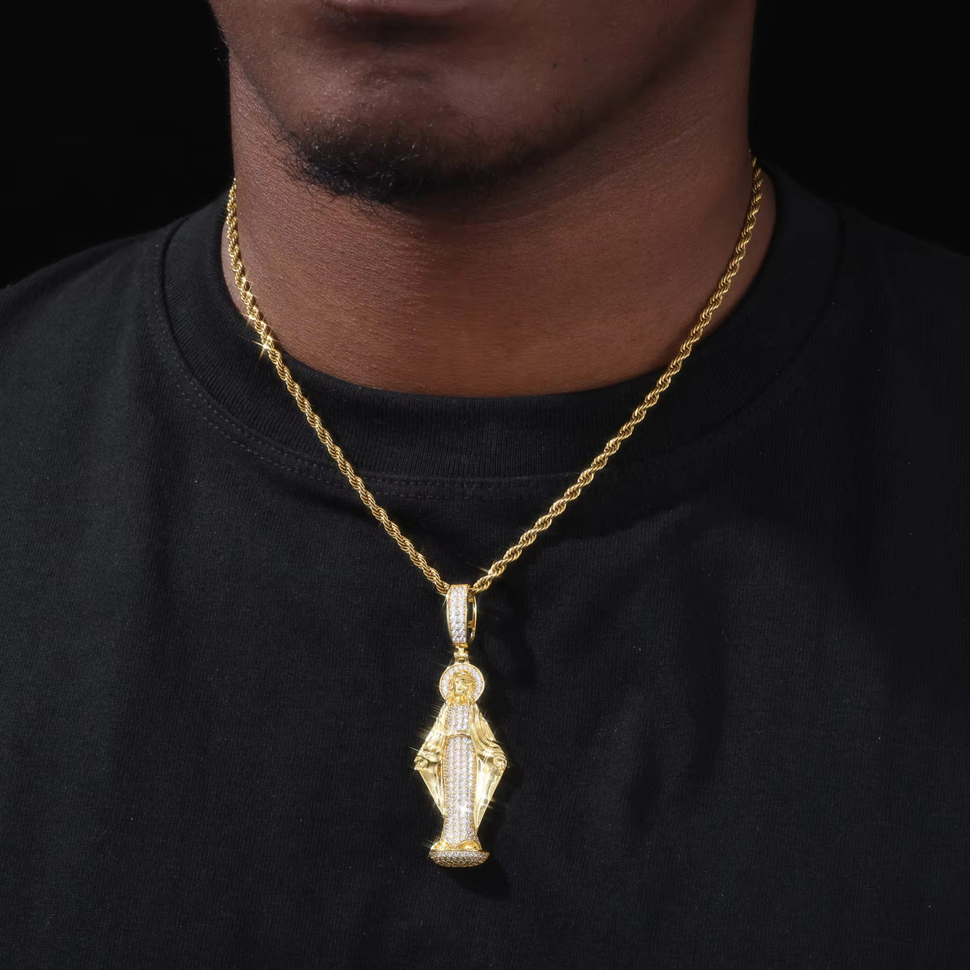 VIRGIN MARY MOISSANITE PENDANT - image 4