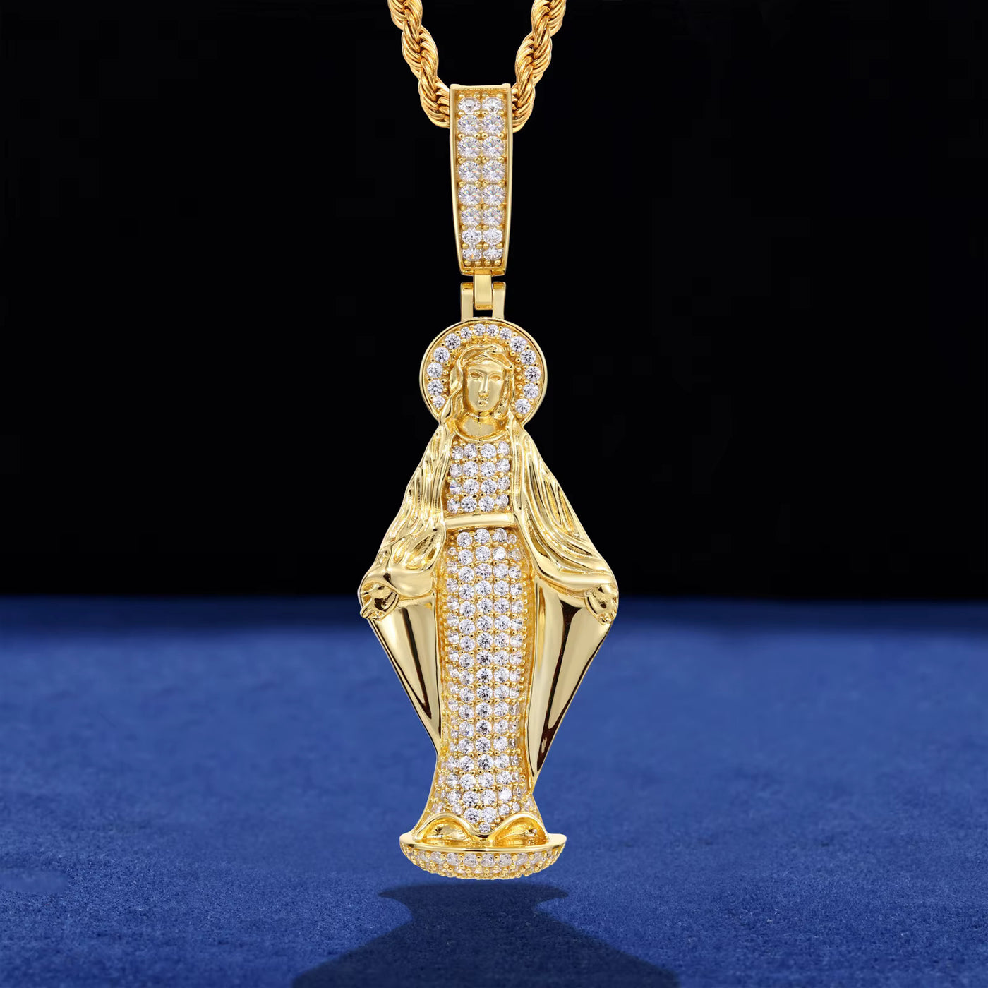 VIRGIN MARY MOISSANITE PENDANT - image 8