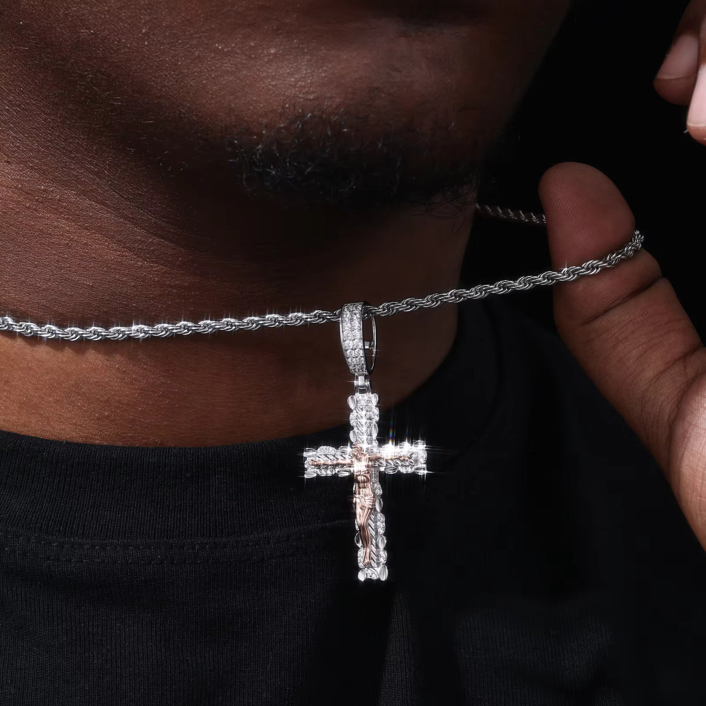 TWO TONE CRUCIFIX PENDANT - image 3