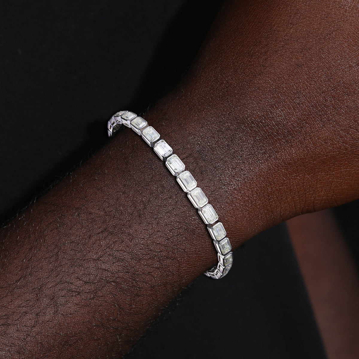 Emerald Radiance Moissanite Tennis Bracelet
