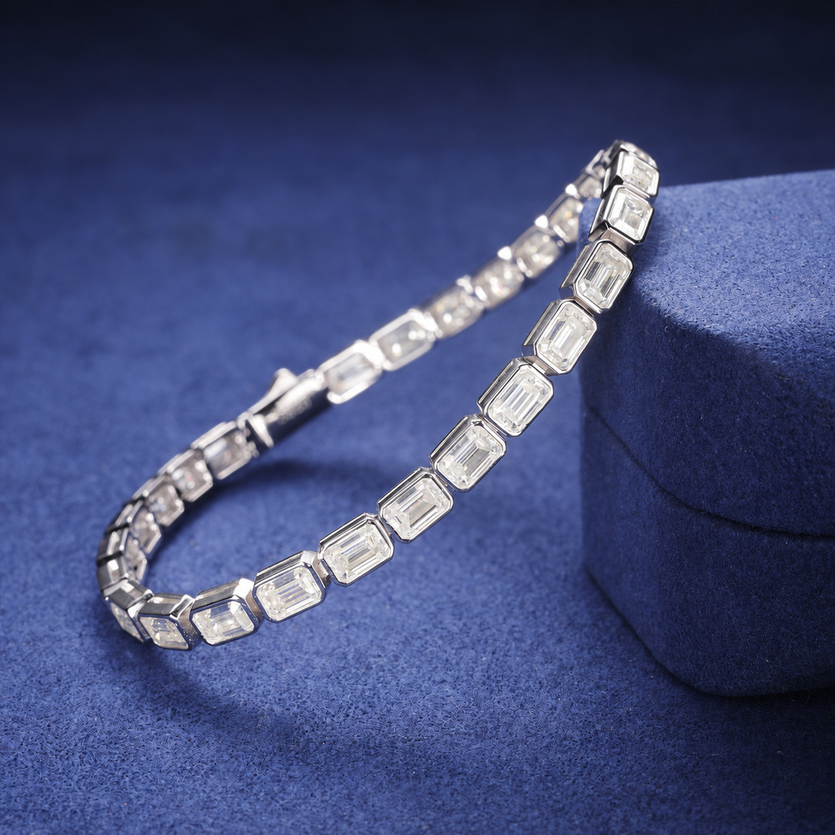 Emerald Radiance Moissanite Tennis Bracelet
